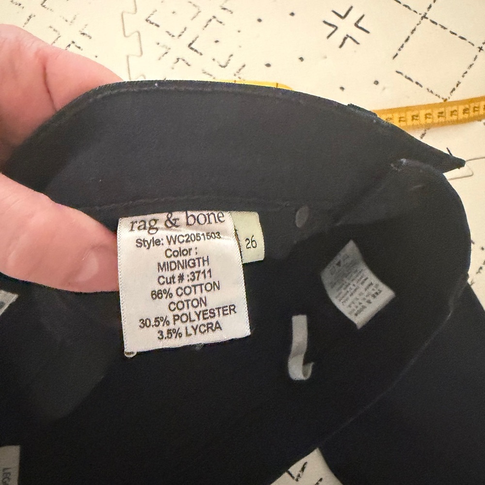 Rag & Bone black skinny jean leggings size 26 - Picture 7 of 8